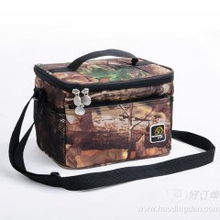 冰包、箱包與皮具的生產(chǎn)與銷(xiāo)售 東莞市企石永才手袋加工廠(chǎng)的視角