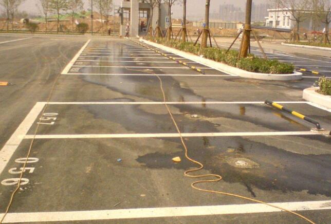 道路劃線，車(chē)位劃線，停車(chē)位劃線