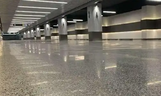 青島環(huán)氧磨石地坪施工多少錢？價格及優(yōu)勢解析